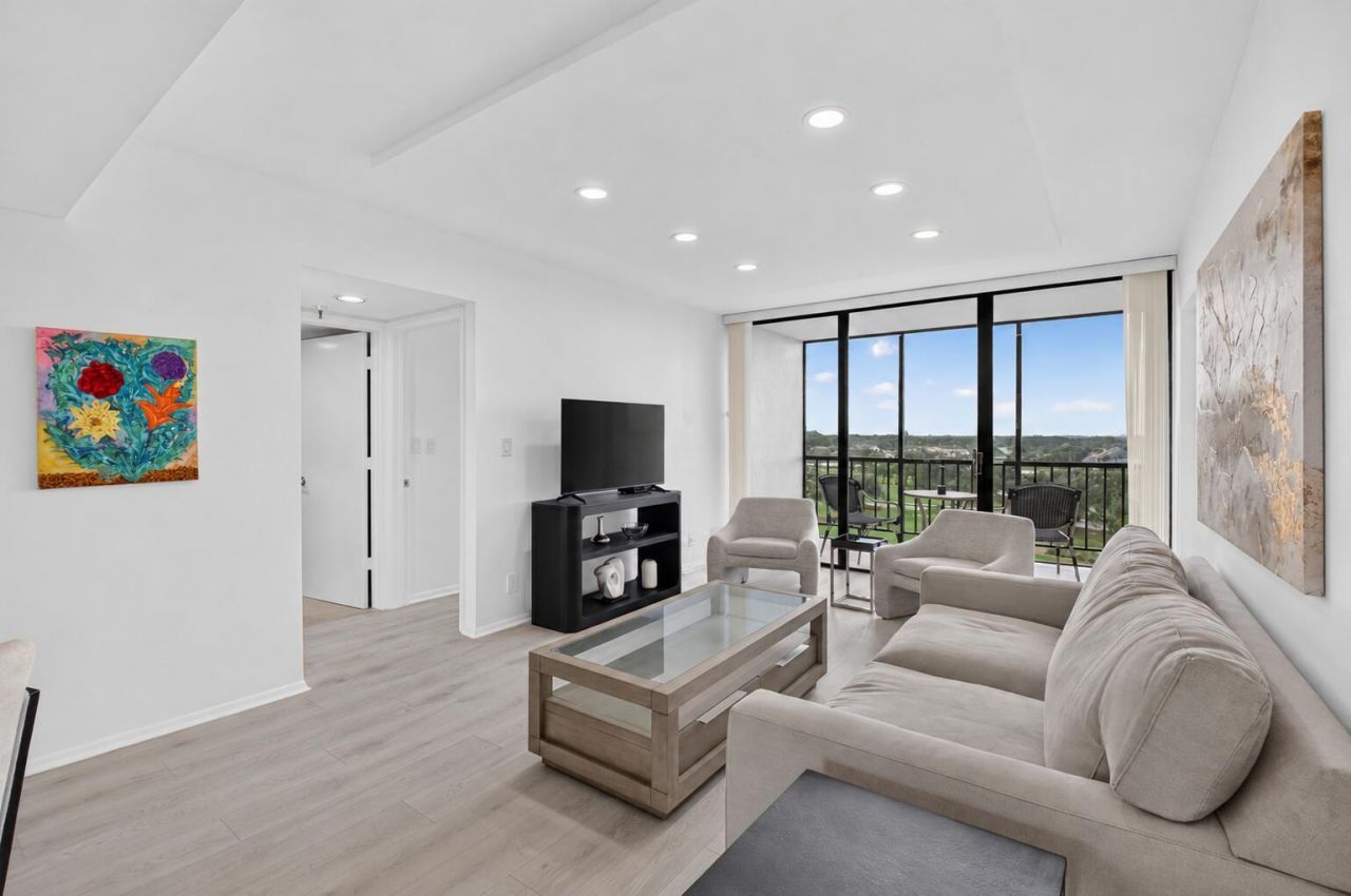 6875 Willow Wood Drive, Unit 2076, Boca Raton, FL 33434 Photo