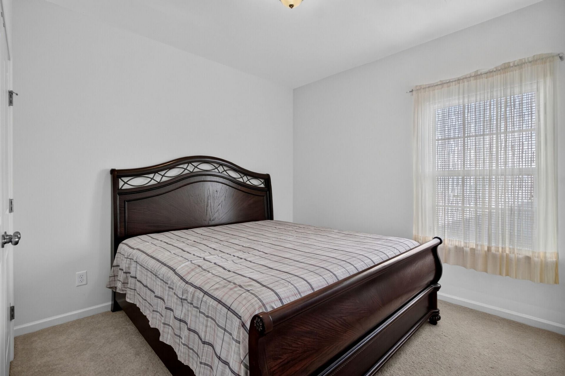 3807 Sourwood Court Photo 28