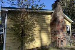 406 Smoak Street photo 4
