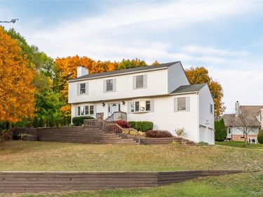 10944 Charring Cross Circle , Green Oak Township, Mi 48189