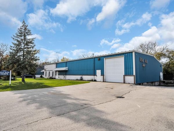 9735 S 20th STREET, Oak Creek, WI 53154