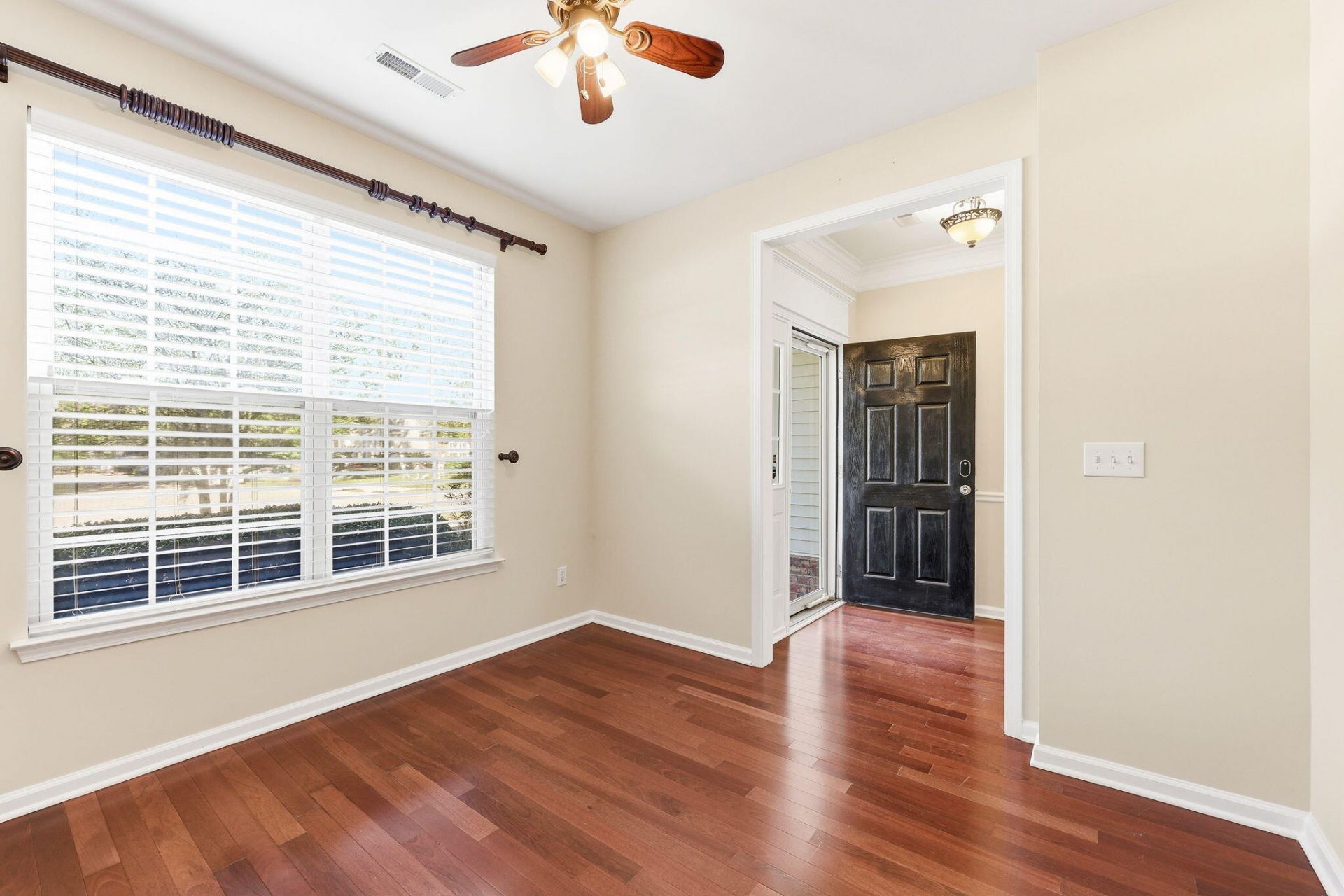 1633 Indaba Way Photo 7