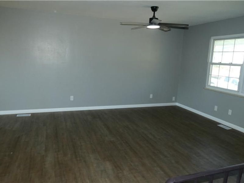 332 Fairway Drive, Fairborn, OH 45324 Photo 3