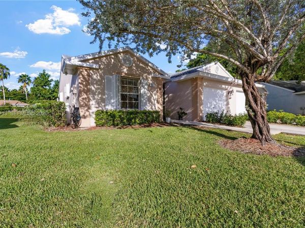 1845 SE 6th Ct , Homestead, FL 33033