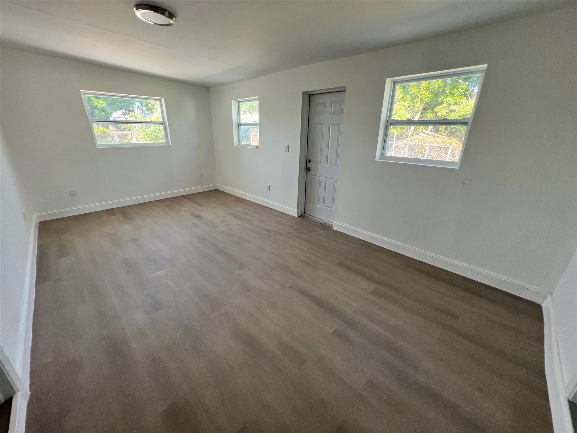 422 SW 4th Avenue, Unit B, Delray Beach, FL 33444 Photo