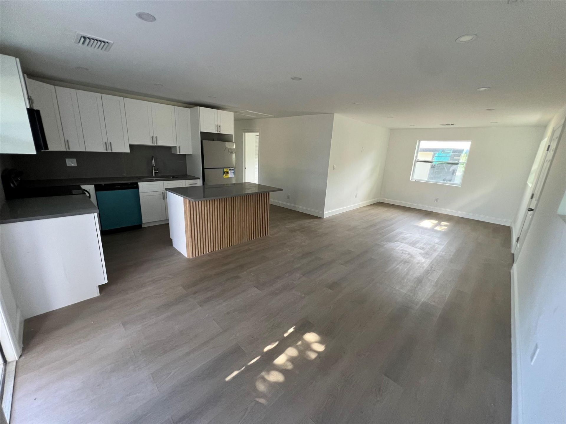 422 SW 4th Avenue, Unit B, Delray Beach, FL 33444 Photo