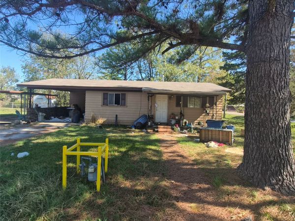 180 SW 6th Street, Krebs, OK 74554