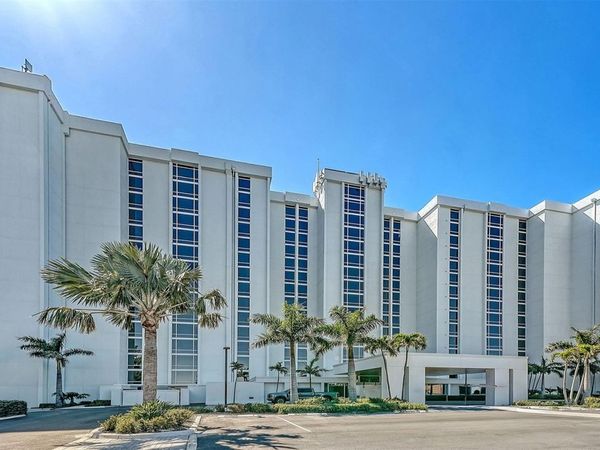 2425 GULF OF MEXICO DRIVE , Unit 1E, LONGBOAT KEY, FL 34228