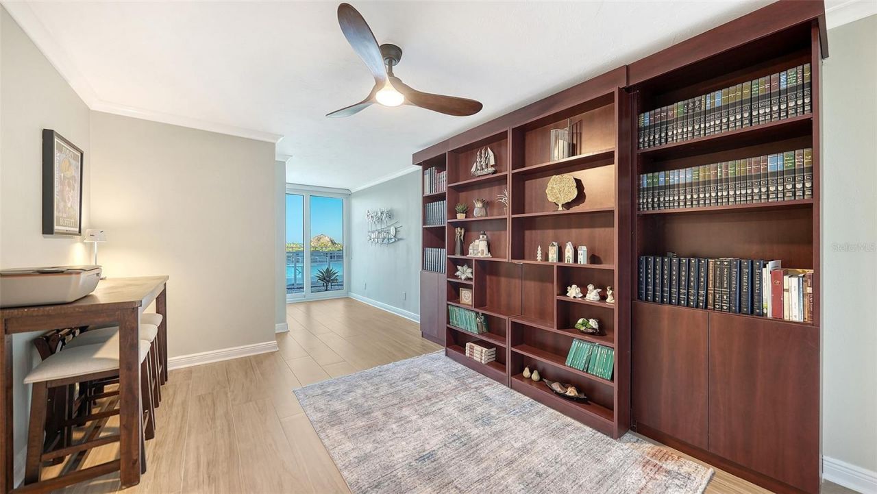 2425 Gulf Of Mexico Drive, Unit 1E, Longboat Key, FL 34228 Photo