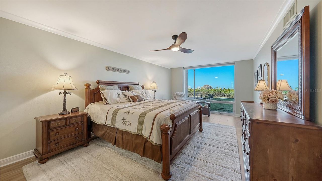 2425 Gulf Of Mexico Drive, Unit 1E, Longboat Key, FL 34228 Photo