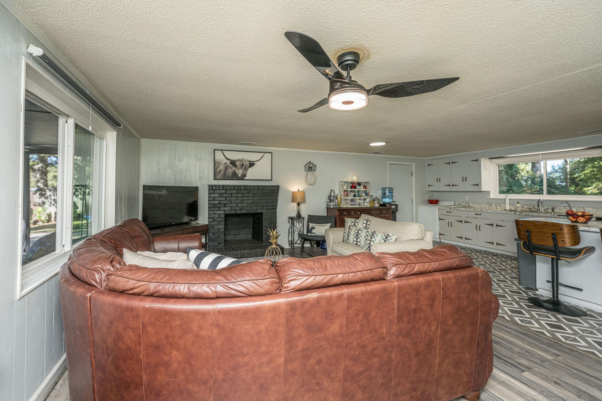 133 2nd Street Photo 9