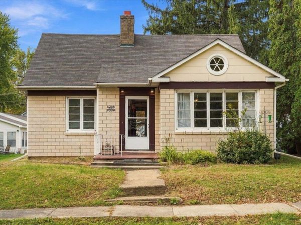 509 Holcomb Avenue, MILLEDGEVILLE, IL 61051