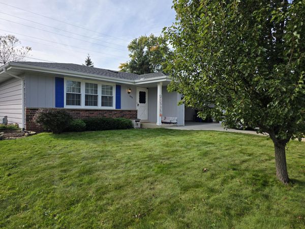 4907 Westway Ave, Racine, WI 53406