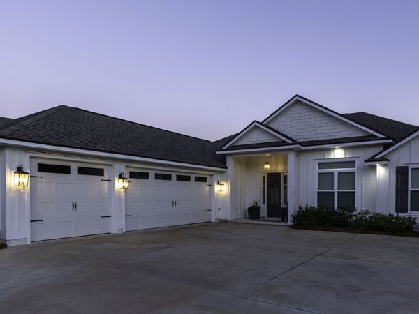 149 Bryce Ryan Circle, Kingsland, GA 31548