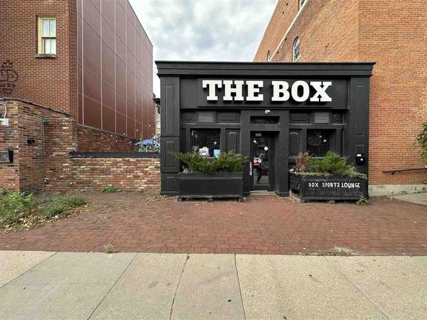 525 S Gilbert St, Iowa City, IA 52240