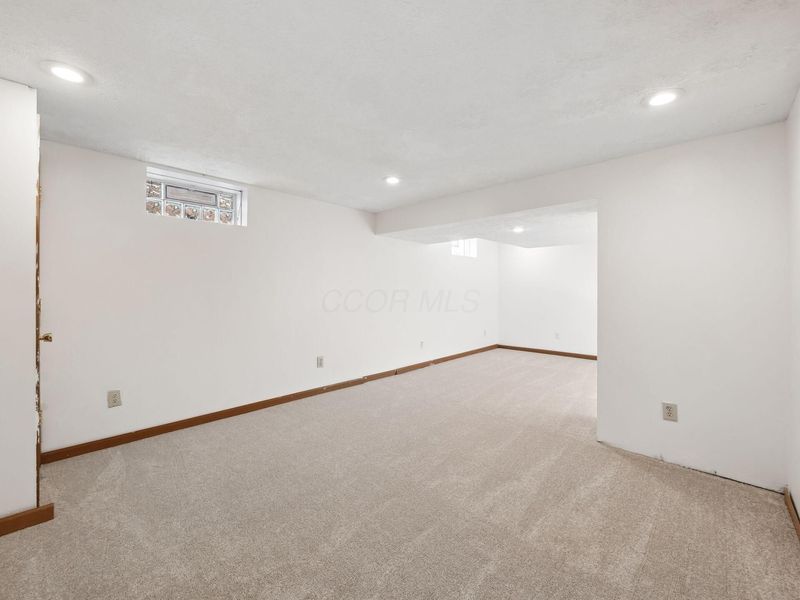4385 Swenson Street , Hilliard, OH 43026 Photo 29