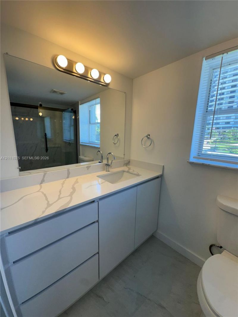 2318 NE 7th St , Unit 34, Hallandale Beach, FL 33009 Photo