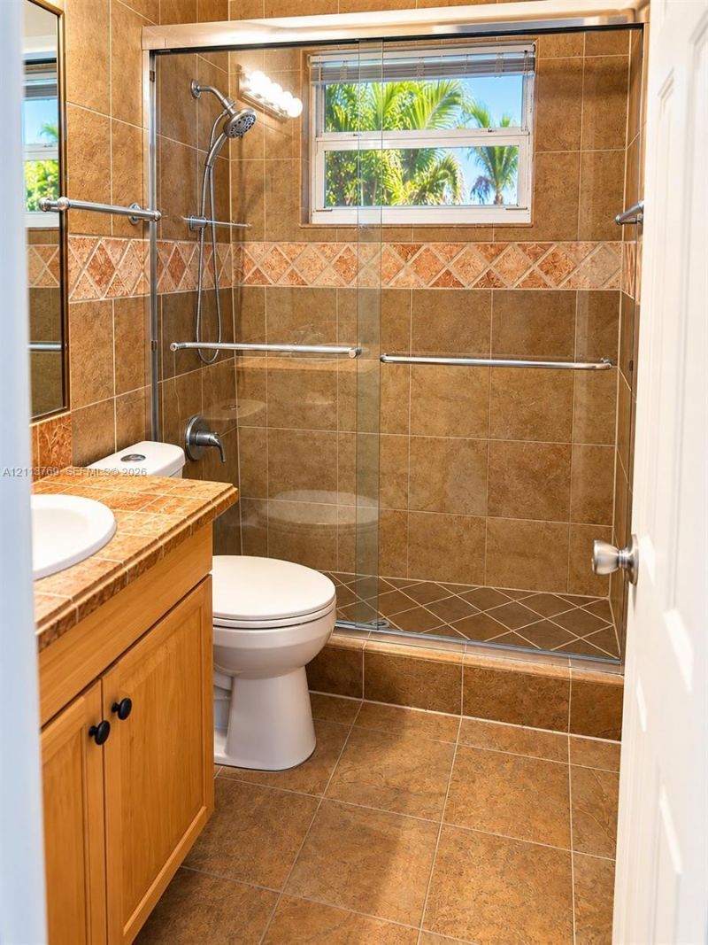 1228 Pennsylvania Ave, Unit 12, Miami Beach, FL 33139 Photo