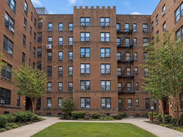4220 Kissena Boulevard , Unit C9, Flushing, NY 11355