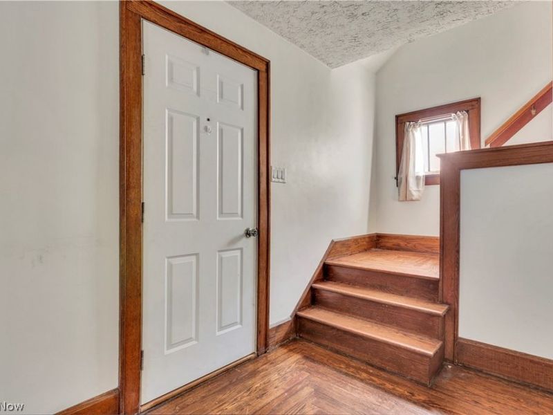 516 Mulvane Street, Newcomerstown, OH 43832 Photo 6