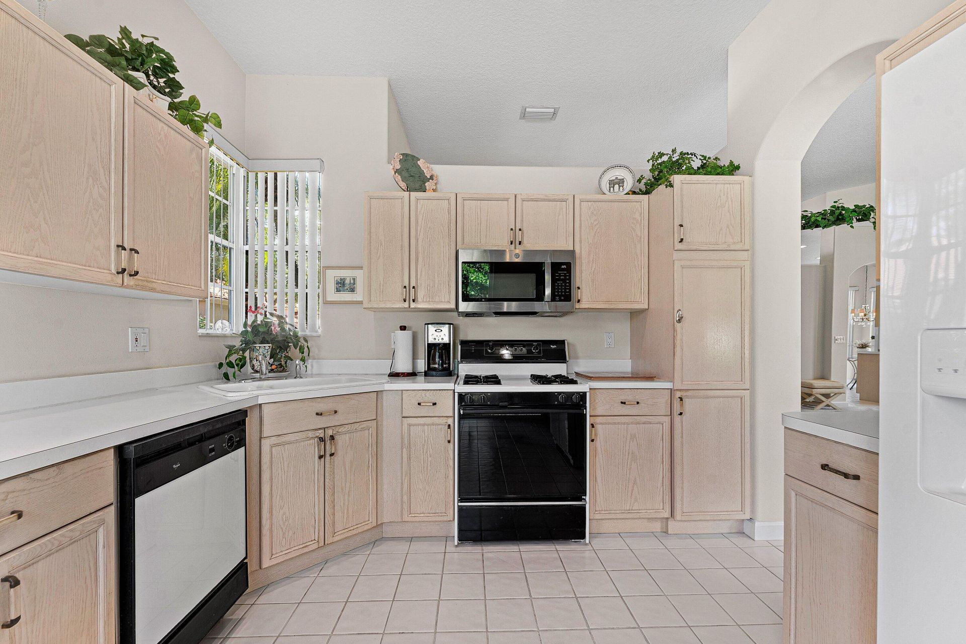 128 Monterey Pointe Drive, Palm Beach Gardens, FL 33418 Photo