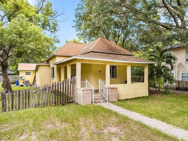 910 JONES STREET , CLEARWATER, FL 33755