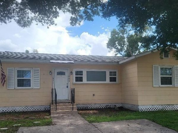 204 80TH AVENUE N, ST PETERSBURG, FL 33702