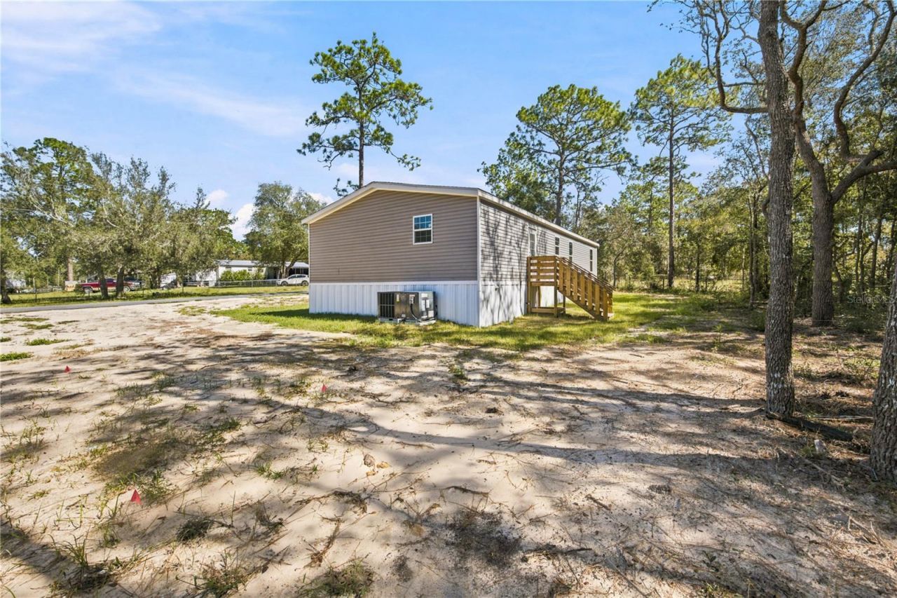 14330 SE 28th Street , Morriston, FL 32668 Photo