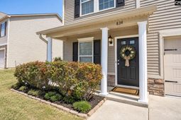 834 Dovefield Lane  photo 4