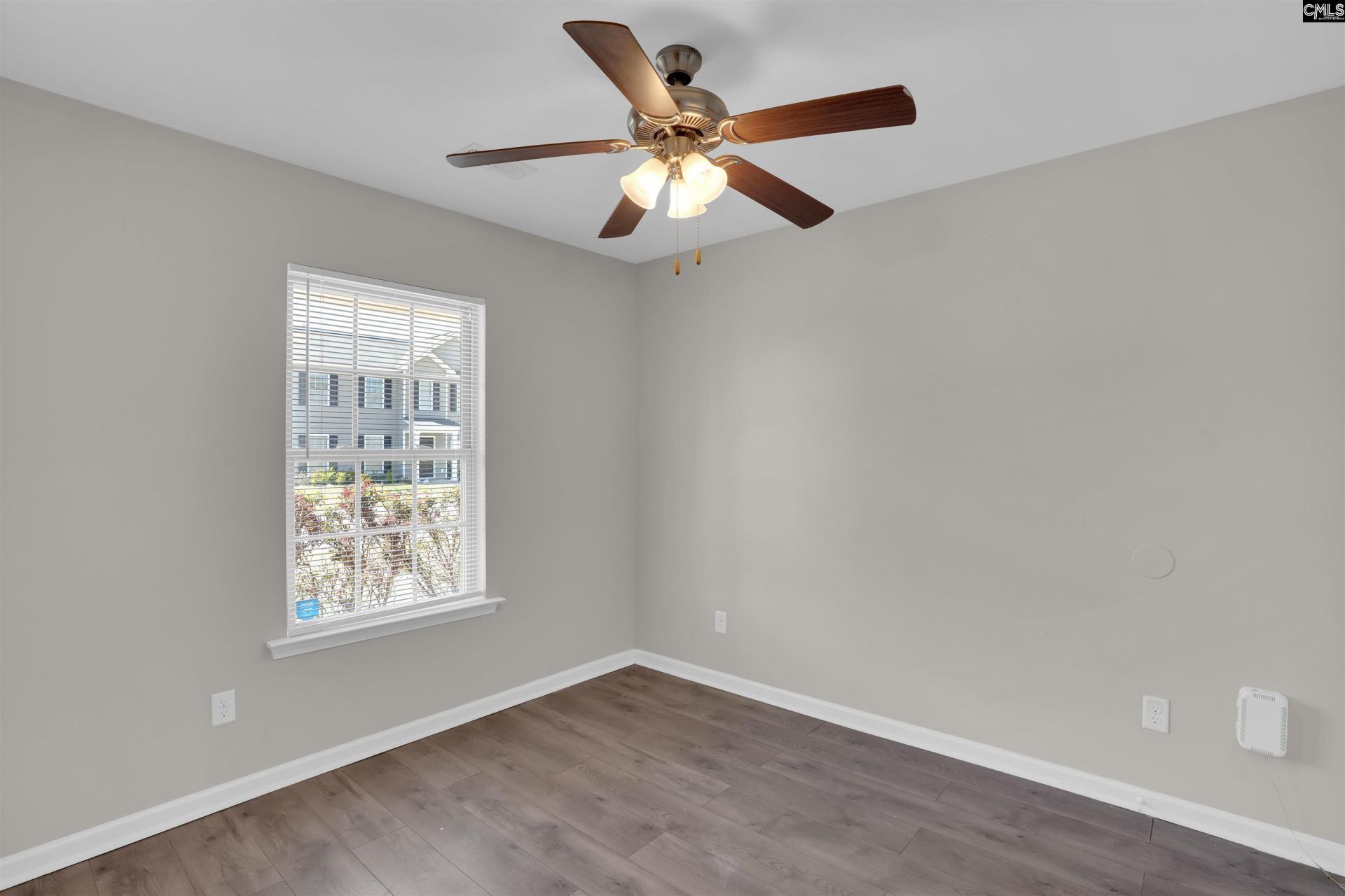 834 Dovefield Lane  Photo 23