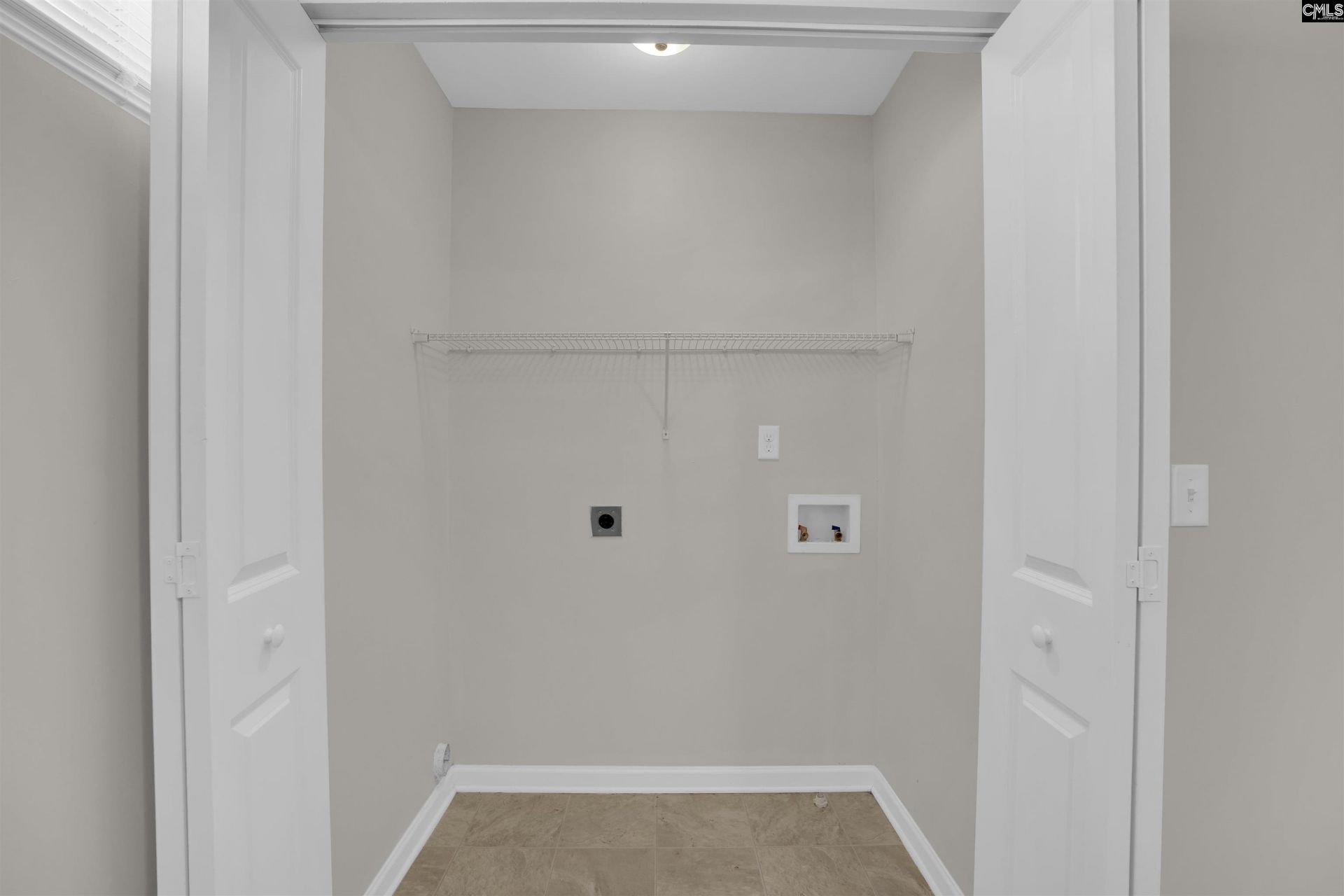 834 Dovefield Lane  Photo 27