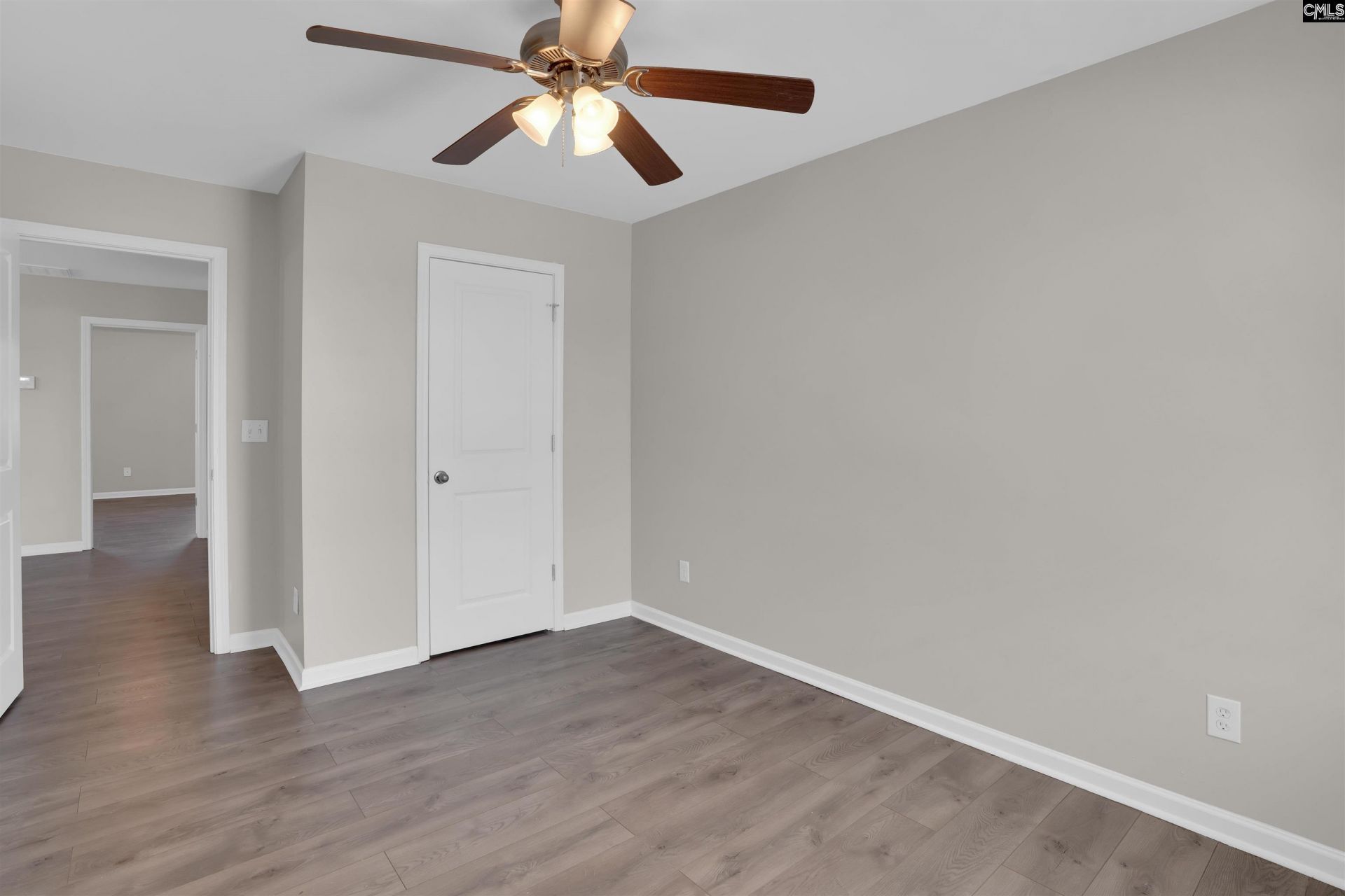 834 Dovefield Lane  Photo 36