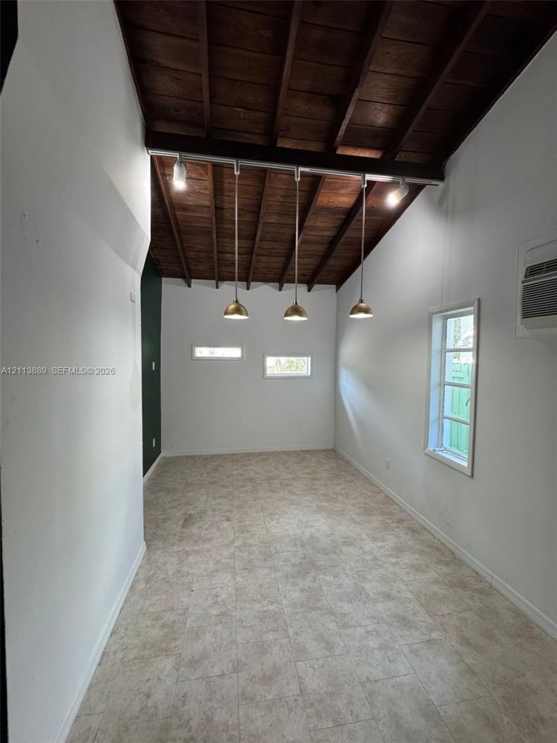 1247 Alton Rd , Miami Beach, FL 33139 Photo