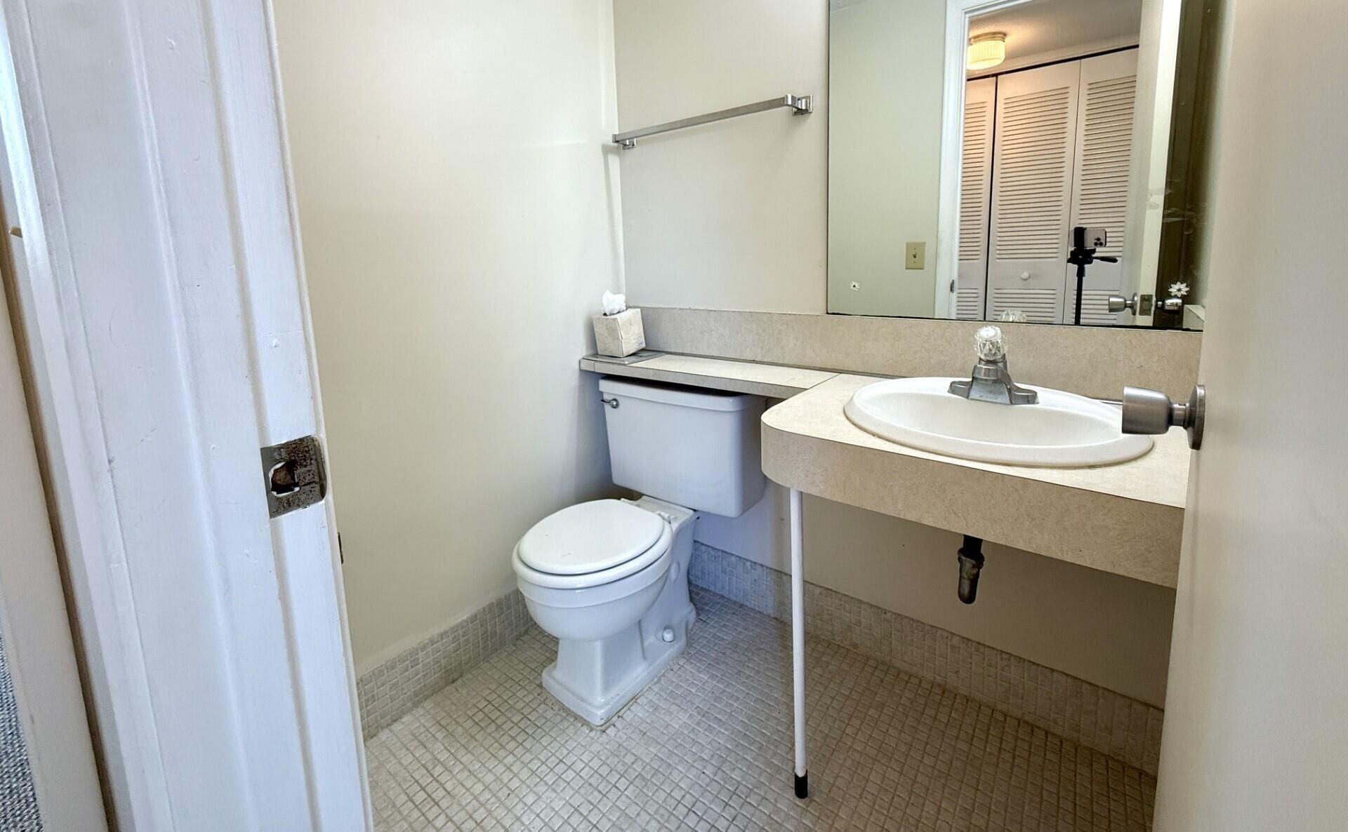 69 Norwich C, Unit 69, West Palm Beach, FL 33417 Photo
