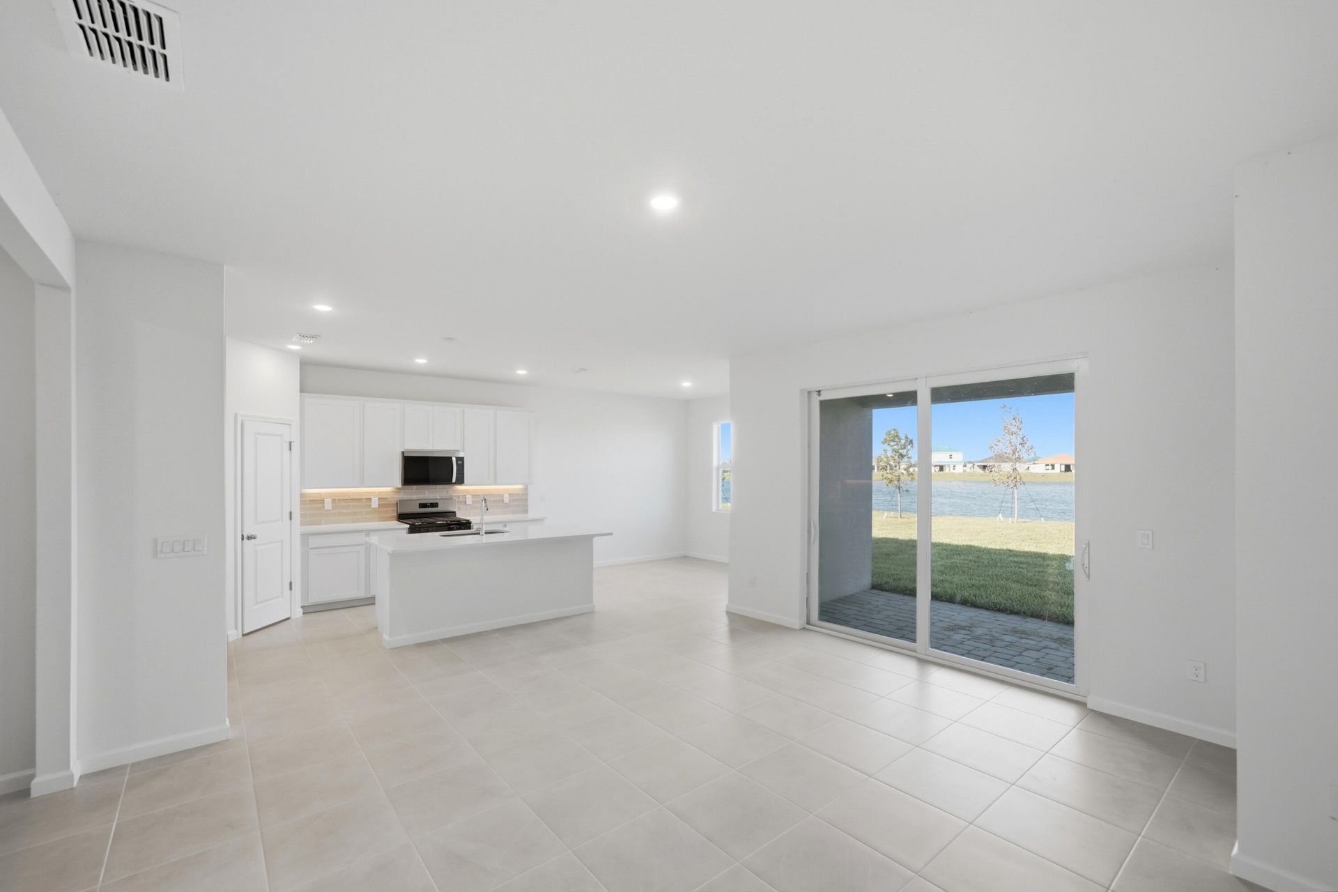 5444 NW Camberly Court, Port Saint Lucie, FL 34987 Photo