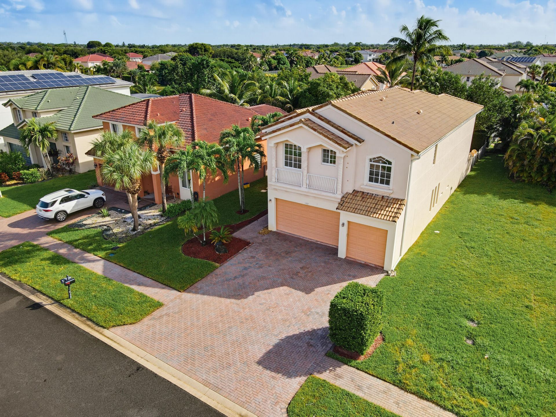 122 Sarona Circle, Royal Palm Beach, FL 33411 Photo