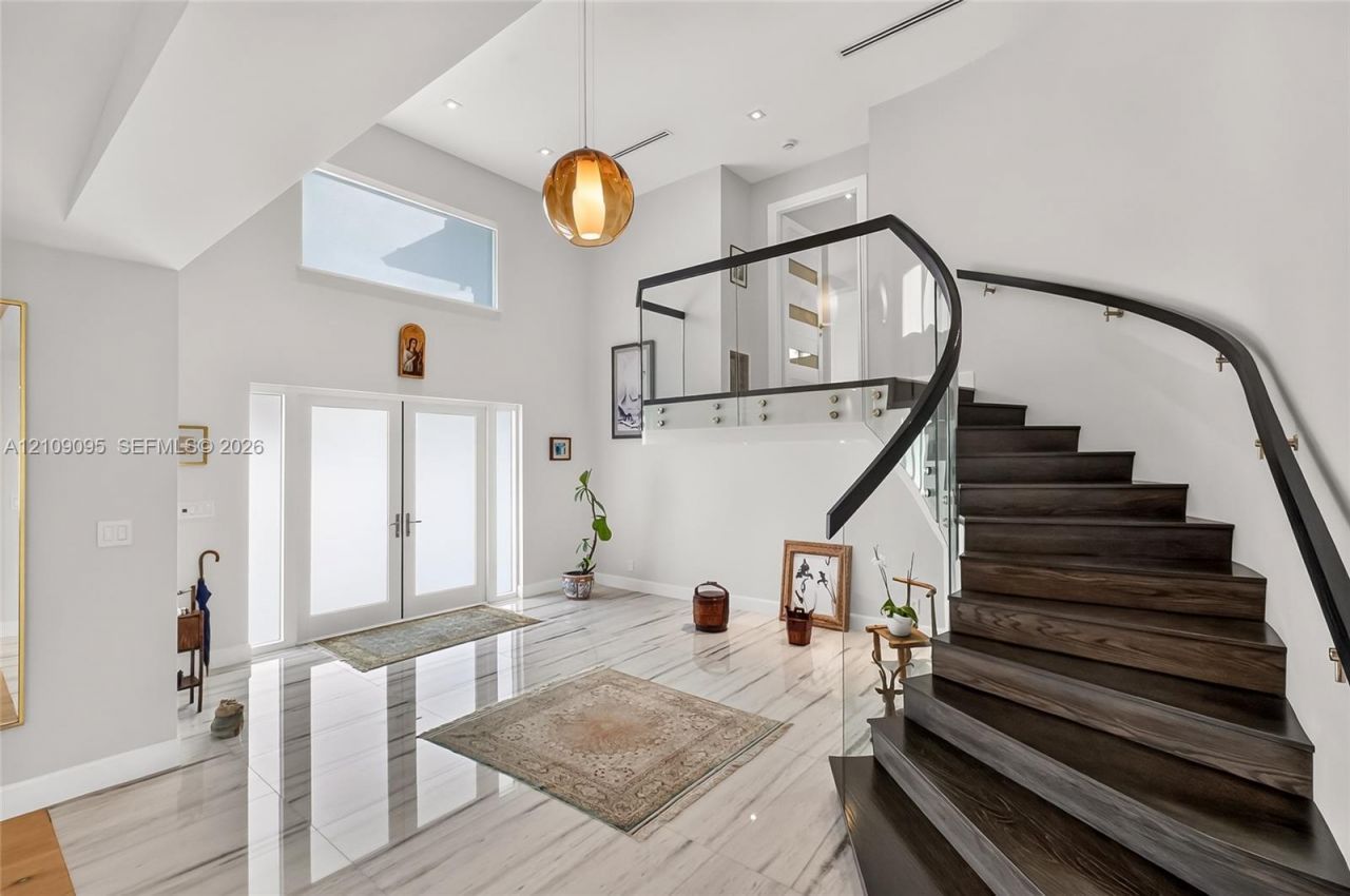 1370 NE 103rd St, Miami Shores, FL 33138 Photo