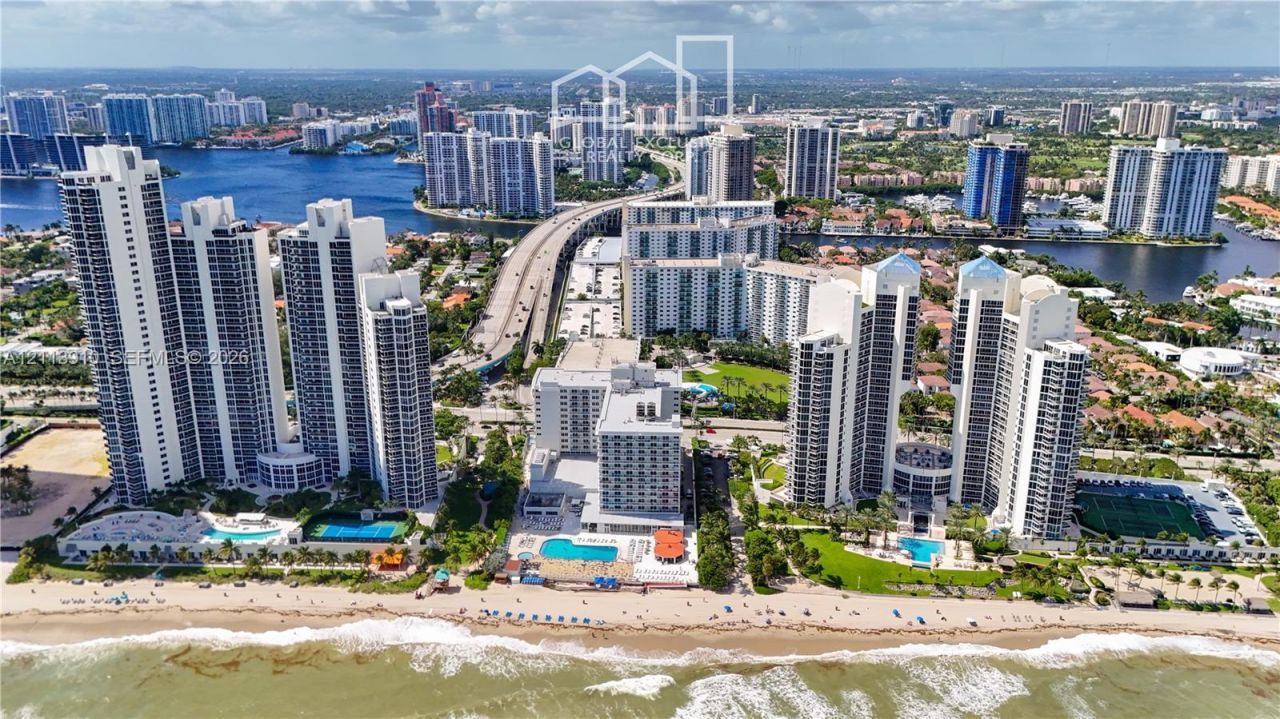 19380 Collins Ave , Unit 218, Sunny Isles Beach, FL 33160 Photo