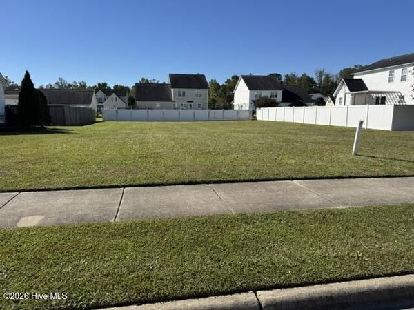 1305 Dunbrook Drive , Winterville, NC 28590