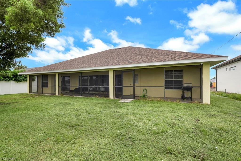 3401 SW 25th Pl , Cape Coral, FL 33914 Photo