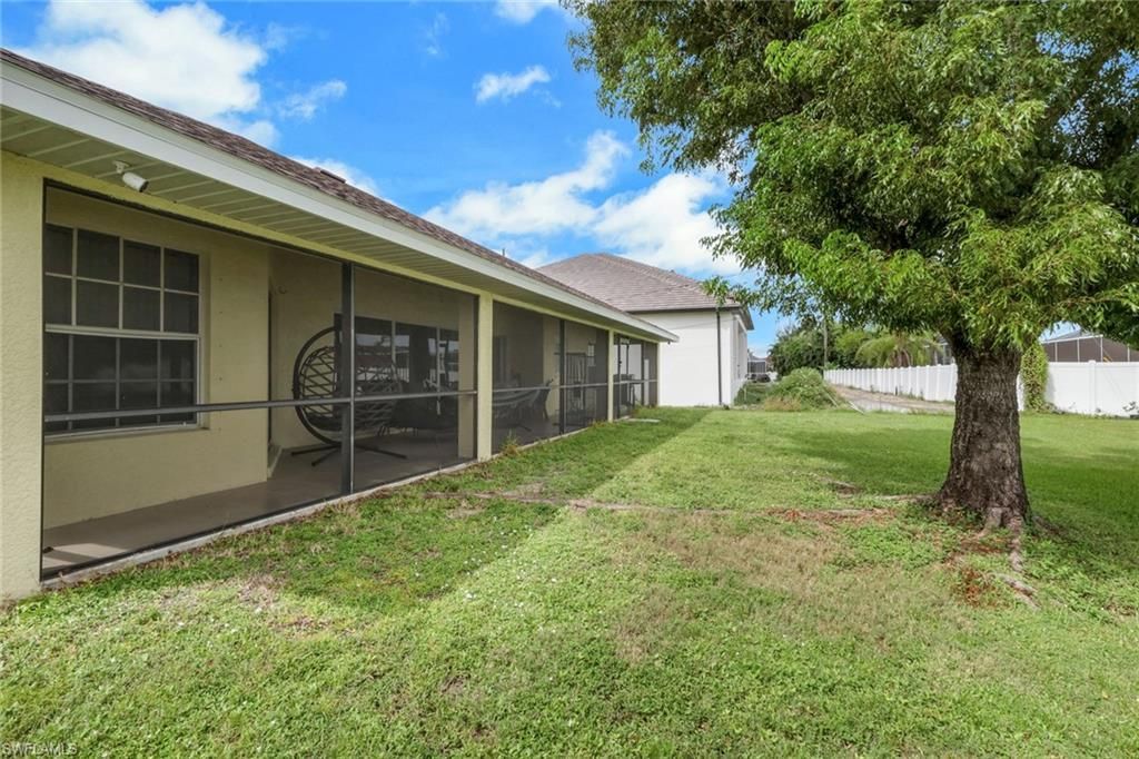 3401 SW 25th Pl , Cape Coral, FL 33914 Photo