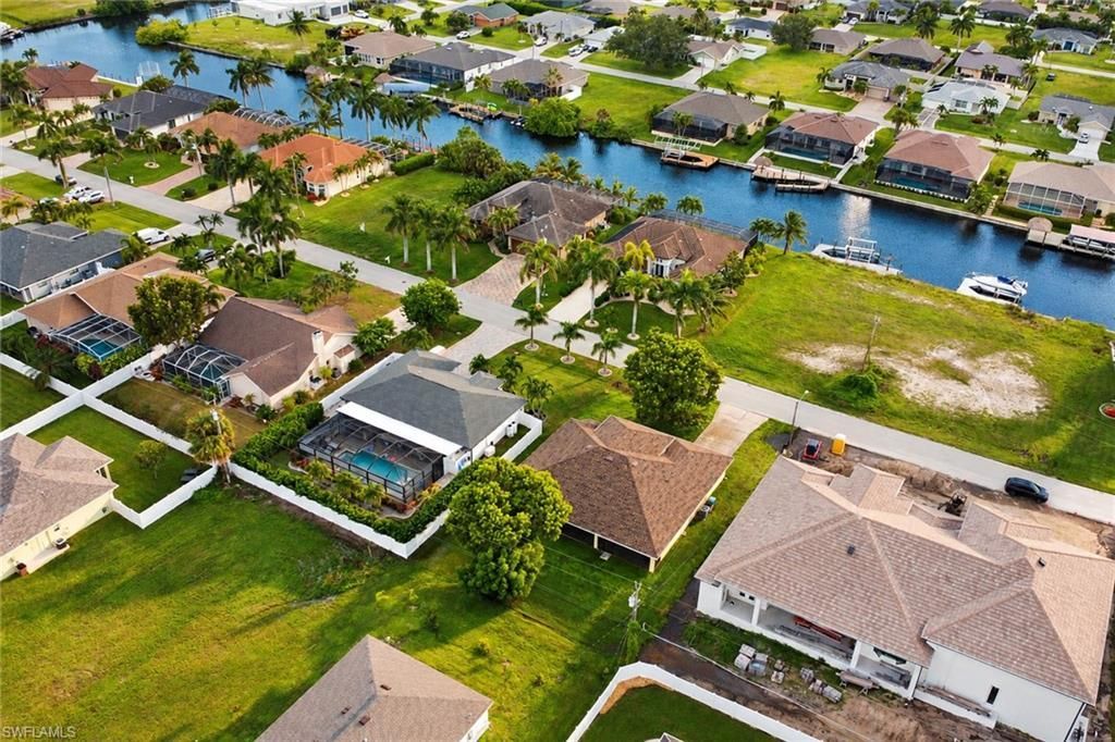 3401 SW 25th Pl , Cape Coral, FL 33914 Photo