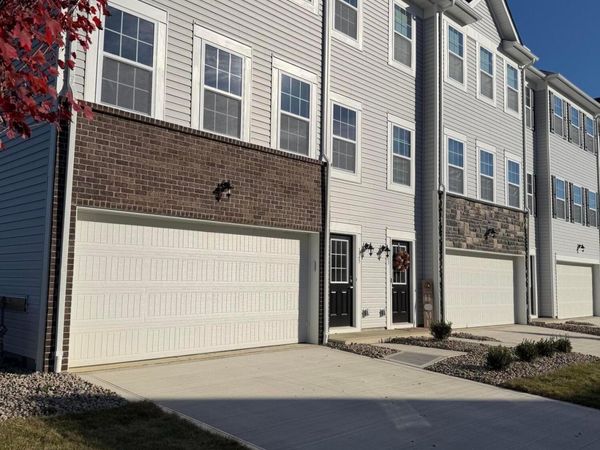 125 Red Willow Drive , Etna, OH 43068