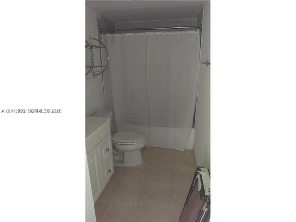 401 Golden Isles Dr , Unit 509, Hallandale Beach, FL 33009 Photo