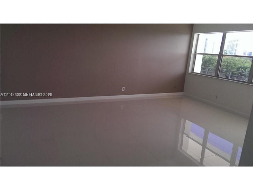 401 Golden Isles Dr , Unit 509, Hallandale Beach, FL 33009 Photo