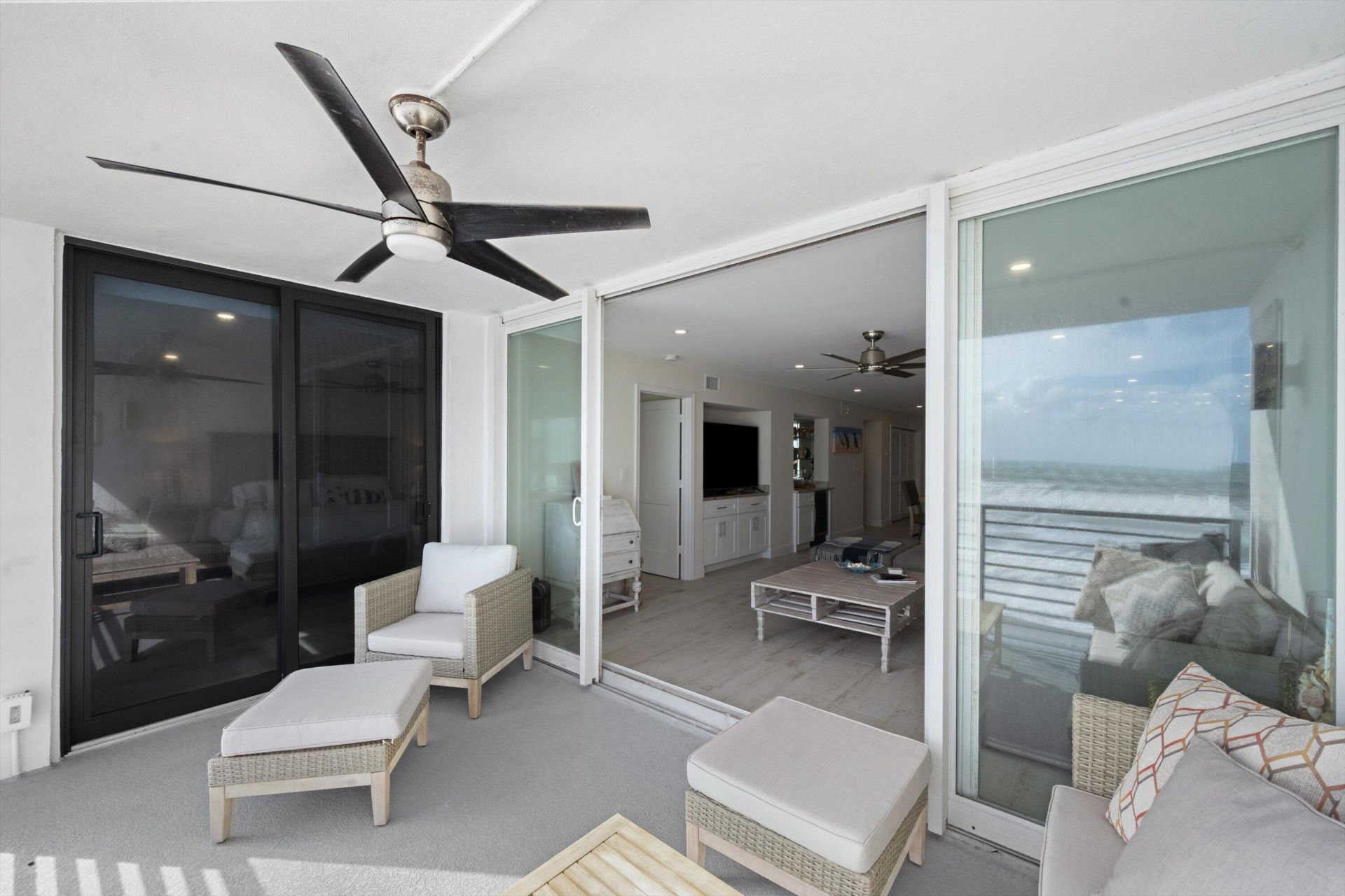 900 Ocean Drive, Unit 505, Juno Beach, FL 33408 Photo