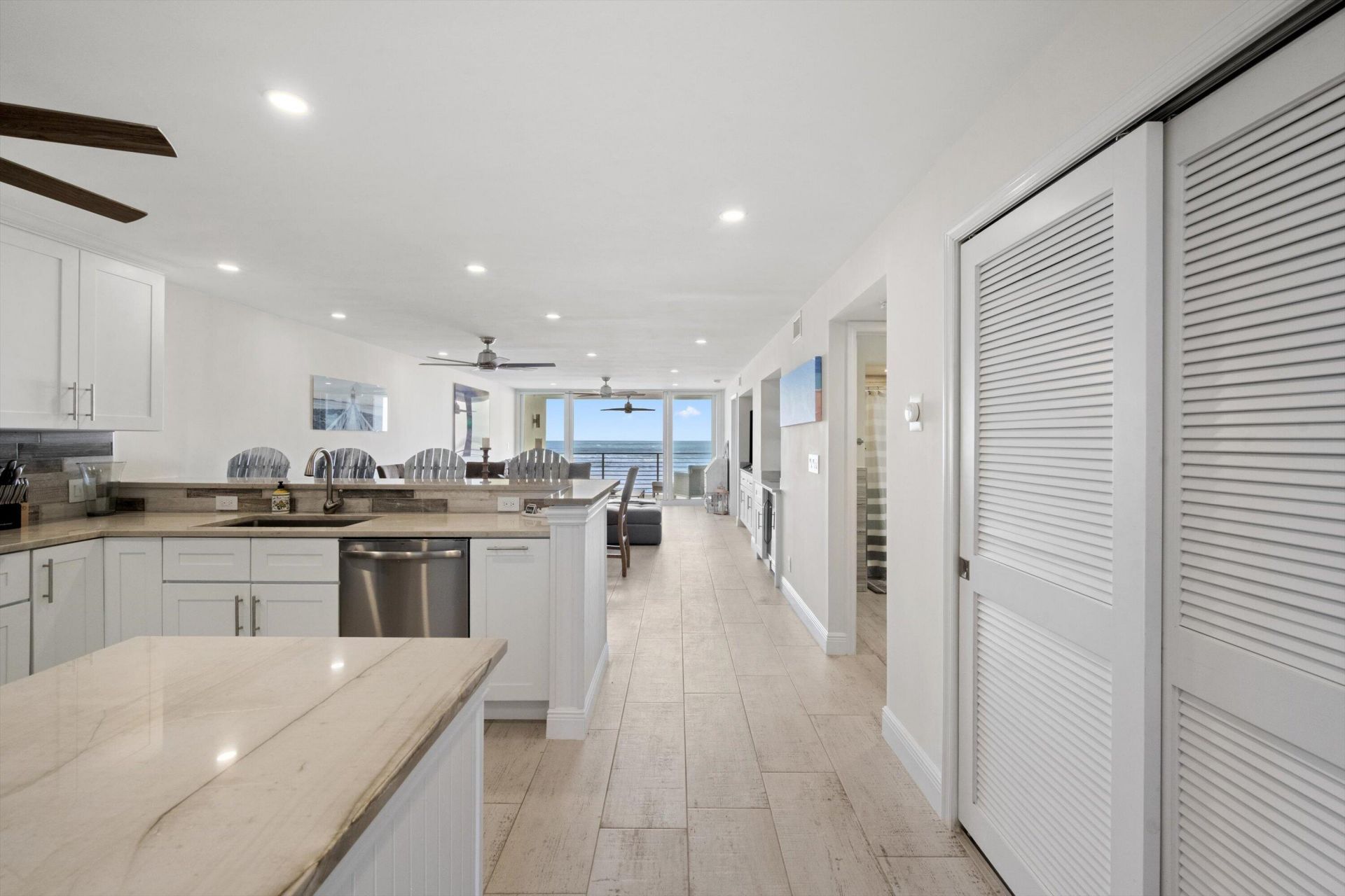 900 Ocean Drive, Unit 505, Juno Beach, FL 33408 Photo
