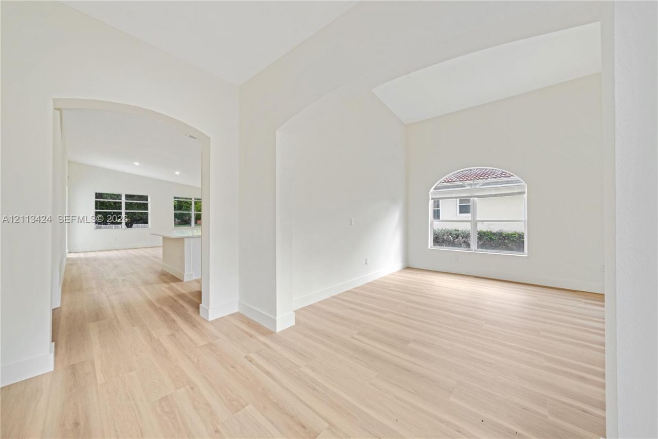 2465 SW 132nd Ter , Miramar, FL 33027 Photo