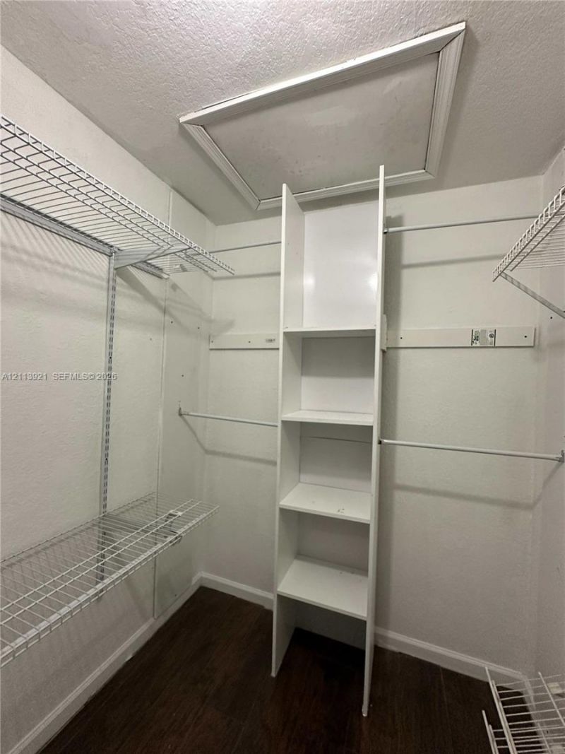 824 Summit Lake Dr, West Palm Beach, FL 33406 Photo