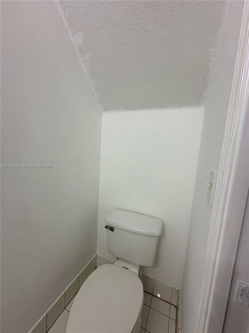 824 Summit Lake Dr, West Palm Beach, FL 33406 Photo